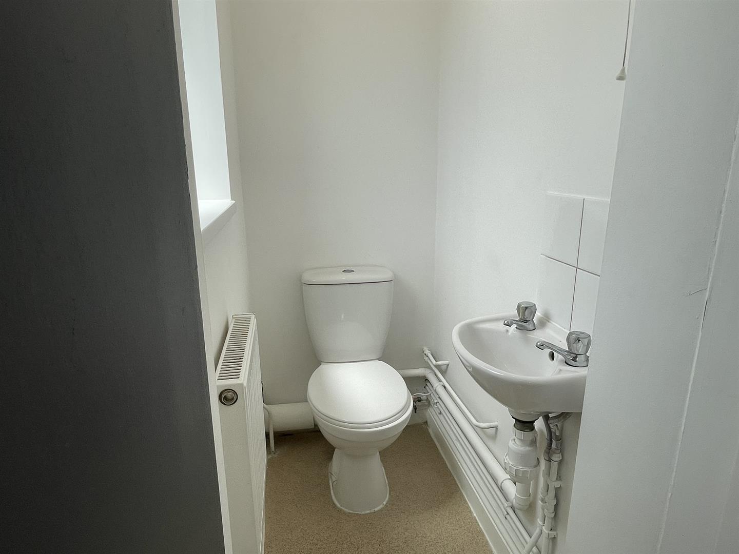 De Breos Street, Brynmill, Swansea, SA2 0BY